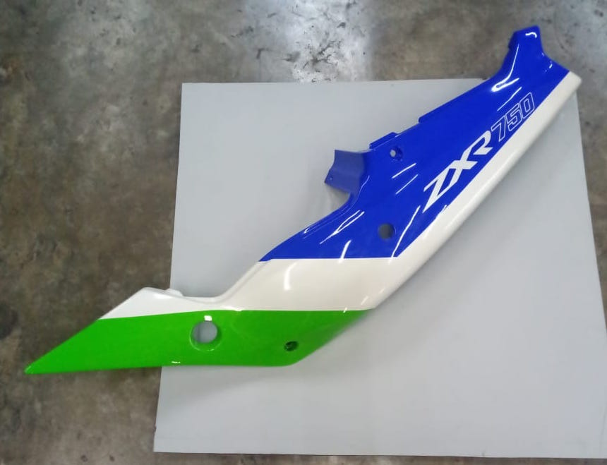 こちら専用になります。 36010-5460-KE COVER-SIDE LH GREEN/WH/BLU ZX750 – KawasakiGP.com