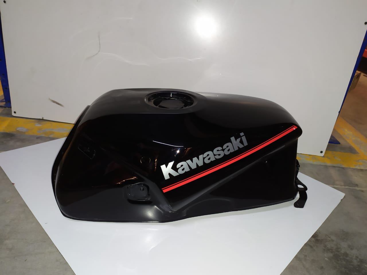 ZZR1400ガソリンタンク燃料タンク_フューエルタンクZX14_ZX